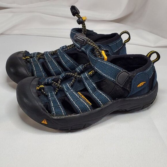 Keen Little Kids Youth Newport H2 Closed Toe Sandals Size 10 Navy & Yellow Shoes - Picture 10 of 10